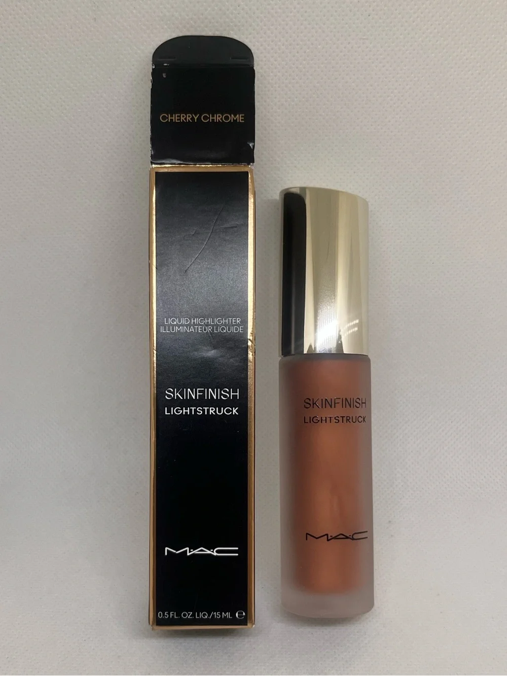 New MAC Cosmetics Skinfinish Lightstruck